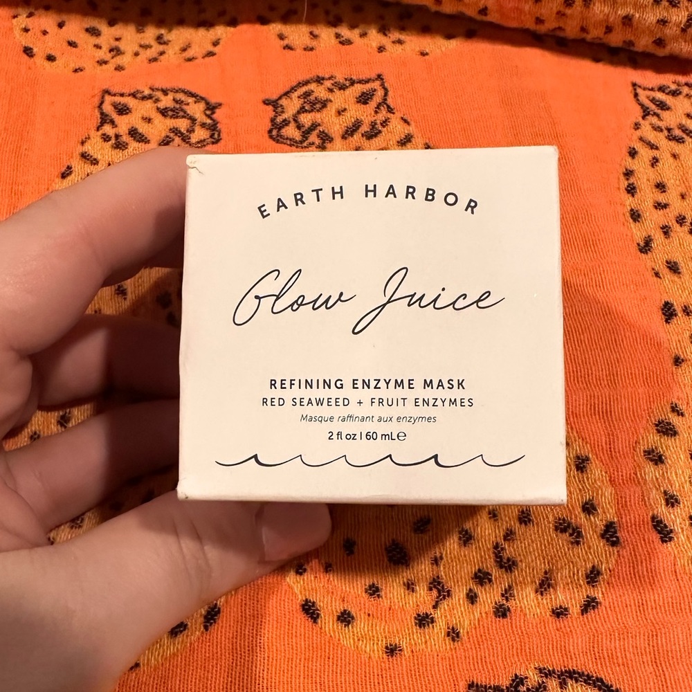 Earth Harbour Glow Juice NIB